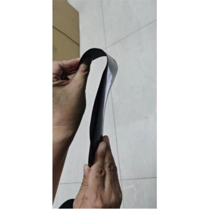 carbon fiber sole running shoes