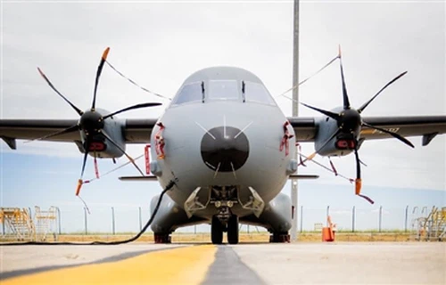 مركبات اللدائن الحرارية الثورية تدفع الطيران المستدام