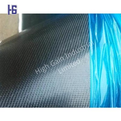 مزورة من ألياف الكربون UD
